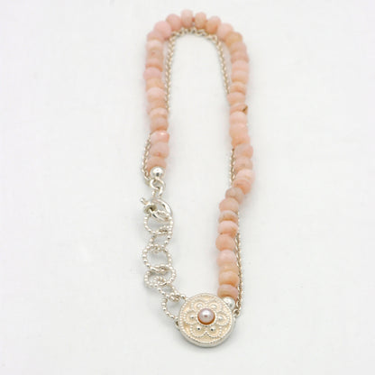 Armban et roze onysx en roze pareltje - Hester Zagt