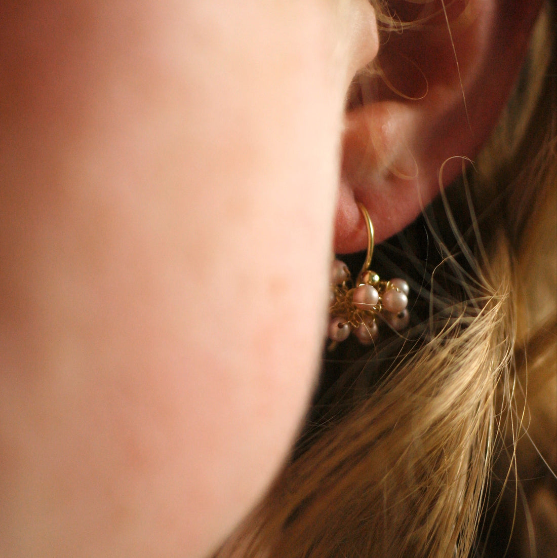 pareloorbellen in goud-Hester Zagt