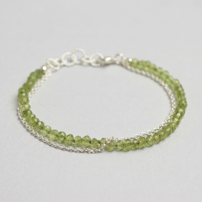 Peridot armbandje zilver -Hester Zagt