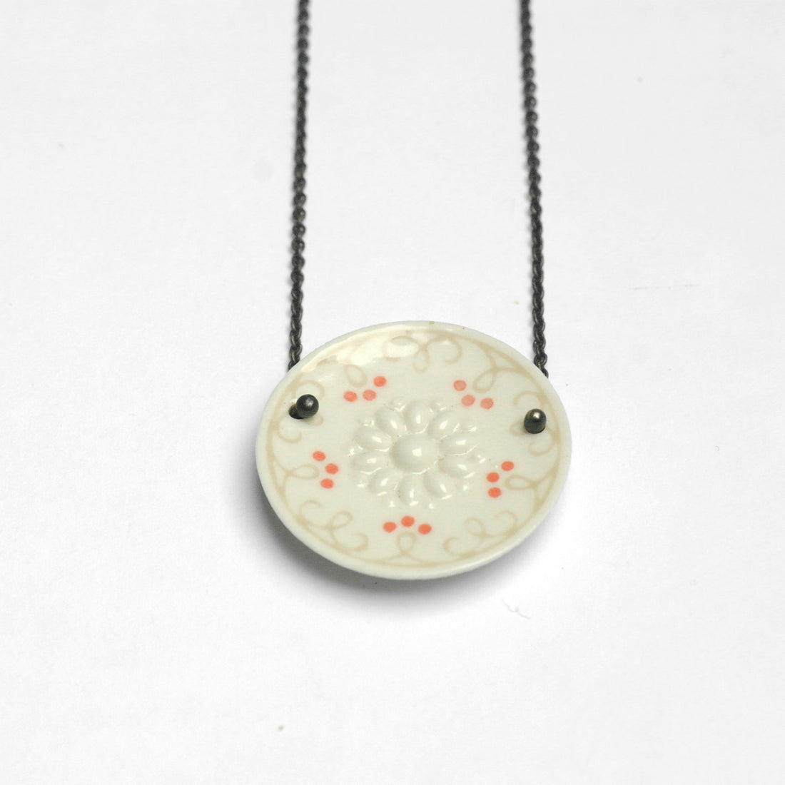 Porcelain necklace white-pink