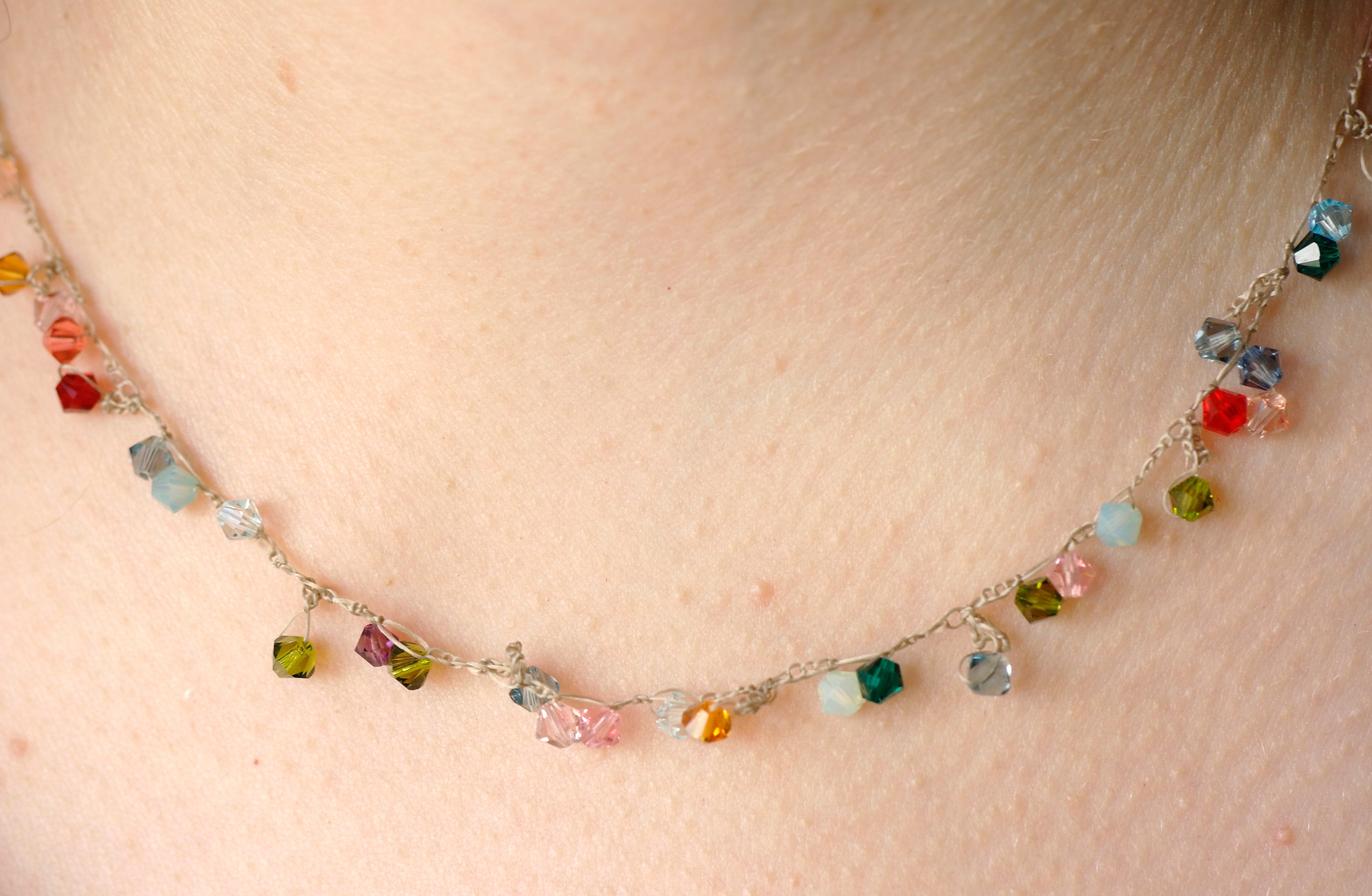 swarovski ketting mix gehaakt - Hester Zagt