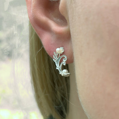 earrings with little branch and pearls