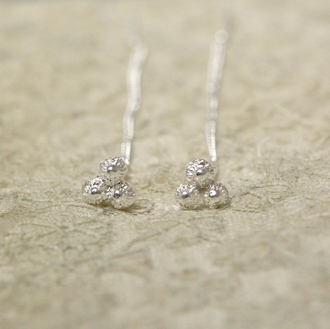 Silver earrings with pearls – inspired by fine lacework x Rijksmuseum